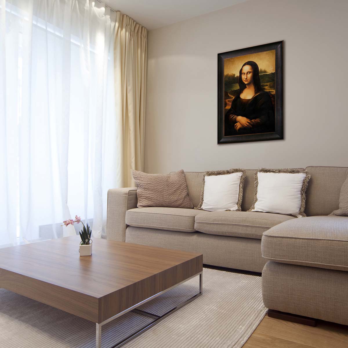 Mona Lisa by Leonardo Da Vinci